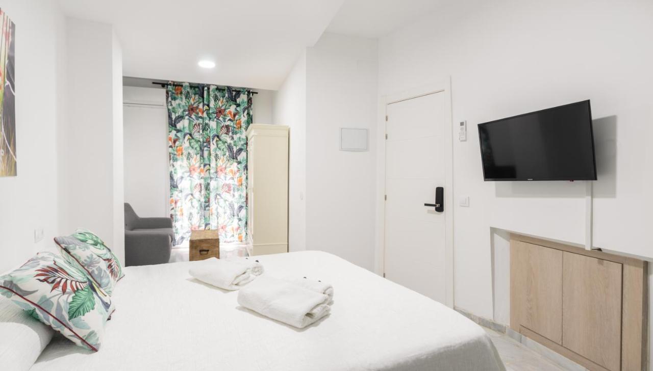 Guesthouse Room & Studio Seville La Flamenka المظهر الخارجي الصورة
